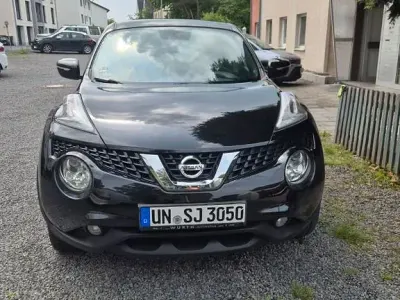 Gebraucht Nissan Juke Acenta 116 PS (85 kW) 2014 Schwarz SUV