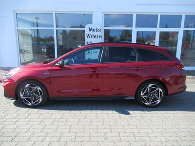 Second-hand Hyundai i30 N Line 140 CP (102 kW) 2025 Roșu Break