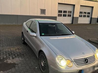 Mercedes C220