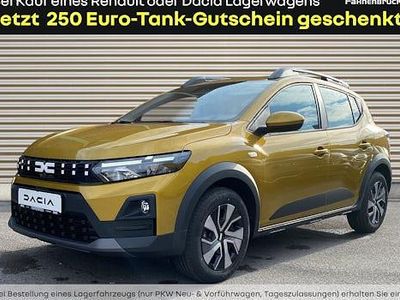 Nuova Dacia Sandero Expression 110 CV (80 kW) 2026 Giallo Berlina