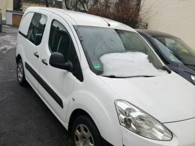 Gebraucht Peugeot 3008 147 PS (108 kW) 2014 Weiß Kombi