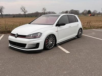 Gebraucht VW Golf VII GTI 230 PS (169 kW) 2016 Weiß Limousine