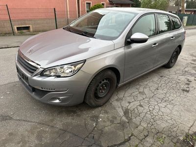 gebraucht Peugeot 308 SW Active 130 PureTech EAT6 STOP & START