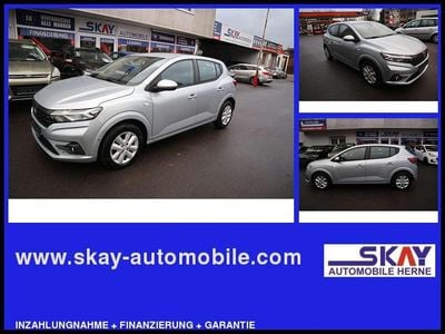 Usata Dacia Sandero Comfort 91 CV (66 kW) 2022 Argento Berlina