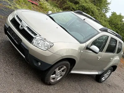 Używany Dacia Duster 90 KM (66 kW) 2011 SUV
