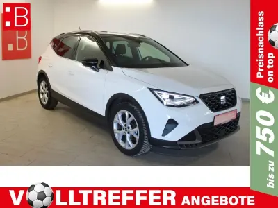 Gebraucht Seat Arona FR 150 PS (110 kW) 2023 Weiss SUV