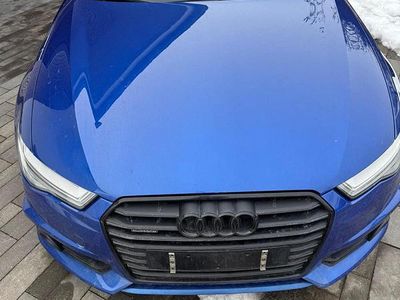 Blau Gebraucht 2016 Audi A6 Competition Kombi | 25.000 €
