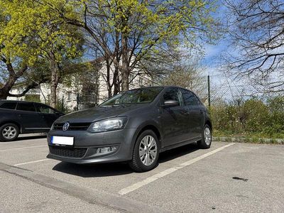 Gebraucht VW Polo Life 69 PS (50 kW) 2013 Silber Kleinwagen
