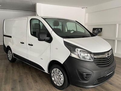 Gebraucht Opel Vivaro 120 PS (88 kW) 2018 Weiß Van / Kleinbus