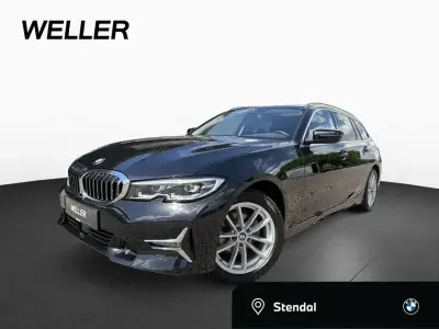 Gebraucht BMW 320 Luxury Line 184 PS (135 kW) 2021 Black sapphire (schwarz) Kombi
