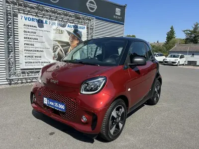 Gebraucht Smart ForTwo Electric Drive Exclusive 60 kW (82 PS) 2024 Rot metallic