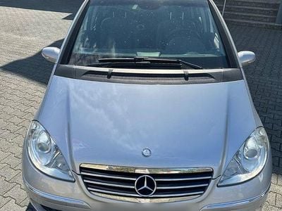 Mercedes A200
