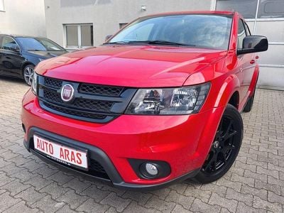 Gebraucht Fiat Freemont Black Code 170 PS (125 kW) 2015 Rot SUV