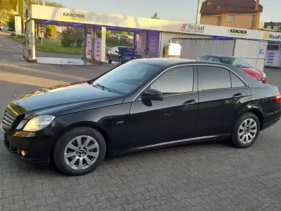 Brugt Mercedes 220 170 HK (125 kW) 2009