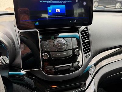 Gebraucht Chevrolet Orlando 163 PS (119 kW) 2013 Silber Van / Kleinbus