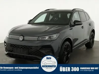 Neu VW Tiguan R-line 265 PS (194 kW) 2025 Schwarz SUV