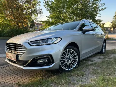 Gebraucht Ford Mondeo Titanium 150 PS (110 kW) 2021 Silber Limousine