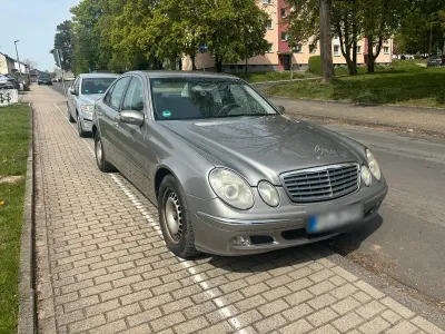 Używany Mercedes E220 150 KM (110 kW) 2004 Sedan/Limuzyna