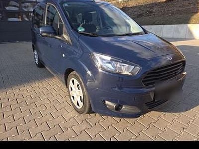 Gebraucht Ford Tourneo Courier 101 PS (74 kW) 2018 Blau Van / Kleinbus