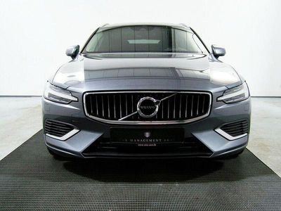 Gebraucht Volvo V60 Inscription 341 PS (250 kW) 2020 Osmium grey (metallic) Kombi
