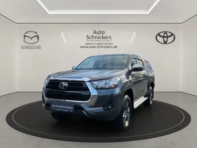 Gebraucht Toyota HiLux Comfort 150 PS (110 kW) 2024 Grau Pickup
