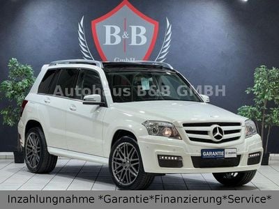 Weiß Gebraucht 2011 Mercedes GLK350 SUV | 13.990 € (Teuer)