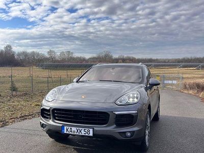 Second-hand Porsche Cayenne S 420 CP (308 kW) 2015 Gri SUV