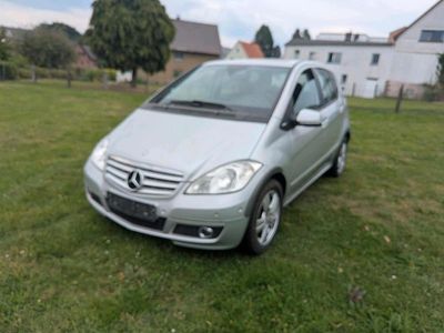 Mercedes A200
