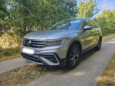 Gebraucht VW Tiguan Allspace 150 PS (110 kW) 2023 Silber SUV