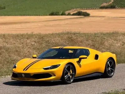 Gebraucht Ferrari 296 829 PS (609 kW) 2022 Gelb Coupé
