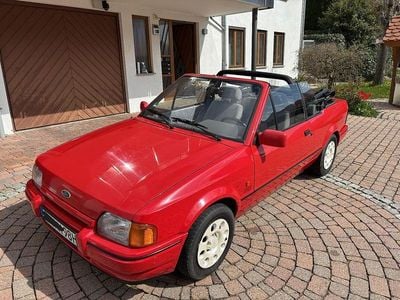Gebraucht Ford Escort Cabriolet 90 PS (66 kW) 1989 Rot Cabrio