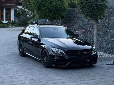 Mercedes C63 AMG
