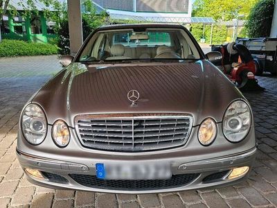 gebraucht Mercedes E320 4matic elegance