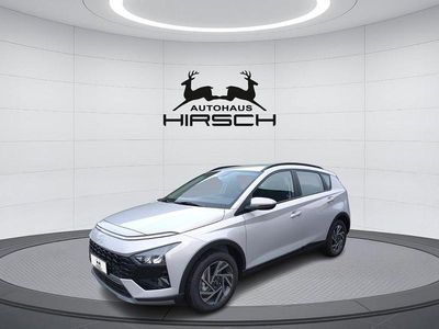 Neu Hyundai Bayon Trend 101 PS (74 kW) 2025 Lumen grey / mic SUV