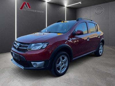 Gebraucht Dacia Sandero Prestige 90 PS (66 kW) 2013 Rot Limousine
