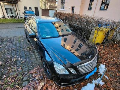 Gebraucht Mercedes E350 231 PS (169 kW) 2010 Schwarz Kombi