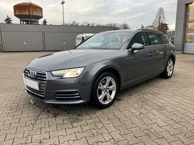 Grau Gebraucht 2017 Audi A4 Kombi | 14.900 € (Guter Preis)