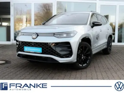 Gebraucht VW Tayron R-line 272 PS (200 kW) 2025 Oyster silver (silber) SUV