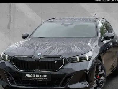 Neu BMW i5 250 kW (340 PS) 2026 Grau Kombi