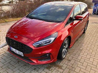 Gebraucht Ford S-MAX ST-Line 190 PS (139 kW) 2021 Rot Van / Kleinbus