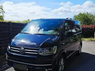 Gebraucht VW Multivan Comfortline 204 PS (150 kW) 2016 Schwarz Van / Kleinbus