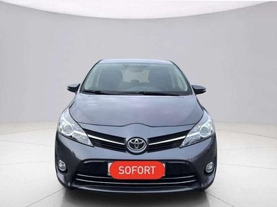Gebraucht Toyota Verso Executive 147 PS (108 kW) 2015 Van / Kleinbus