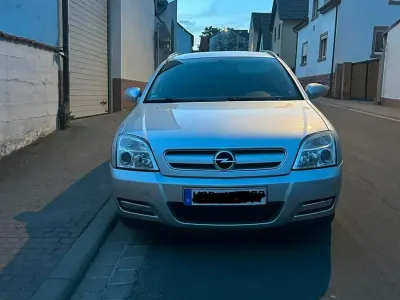Gebraucht Opel Signum 120 PS (88 kW) 2005 Silber Kleinwagen