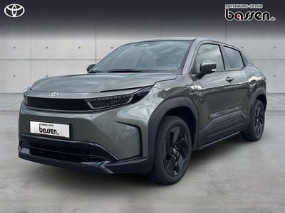 Nuova Toyota Urban Cruiser 127 kW (174 CV) 2026 Verde SUV