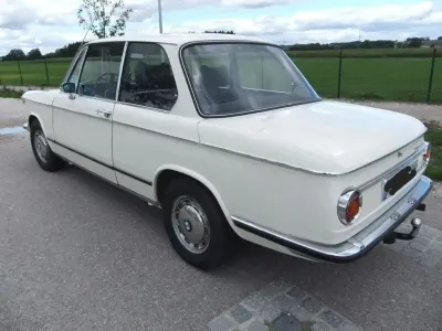 Gebraucht BMW 2002 101 PS (74 kW) 1973 Weiß Limousine