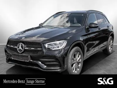 Gebraucht Mercedes GLC300de AMG 194 PS (142 kW) 2021 Metalliclack obsidianschwarz SUV