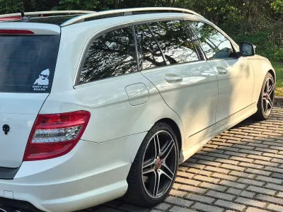 Gebraucht Mercedes C220 AMG 170 PS (125 kW) 2008 Weiß Limousine