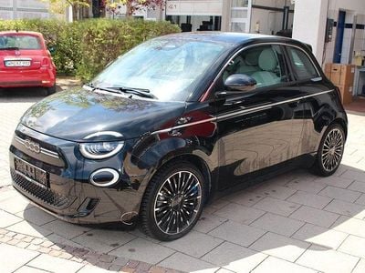 Second-hand Fiat 500e La Prima 86 kW (118 CP) 2023 Negru Hatchback