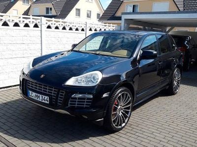 Porsche Cayenne GTS