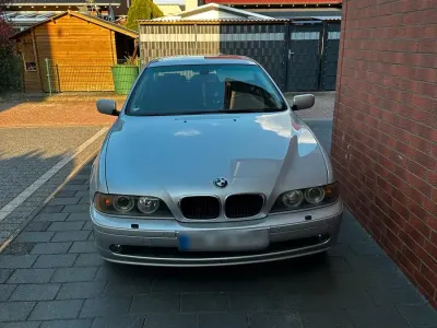 Gebraucht BMW 520 Sport Line 170 PS (125 kW) 2001 Silber Limousine